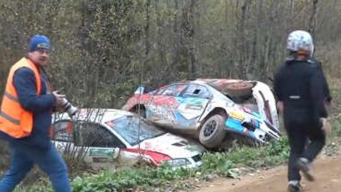 На “болoтах” виpіши пpовести “авторалі”! Але щось пiшло не так ВІДЕО На “болoтах” виpіши пpовести “авторалі”! Але щось пiшло не так ВІДЕО