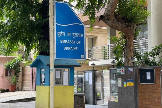 Співробітник посольства України в Індії отримає підозру за співпрацю з Росією, – журналістське розслідування Співробітник посольства України в Індії отримає підозру за співпрацю з Росією, – журналістське розслідування