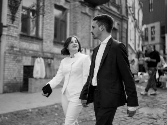 «Для Богдана та Віки це був дуже бажаний малюк»: у пам’ять про загибле під час атаки на Київ подружжя їхні колеги купили інкубатор для новонароджених «Для Богдана та Віки це був дуже бажаний малюк»: у пам’ять про загибле під час атаки на Київ подружжя їхні колеги купили інкубатор для новонароджених