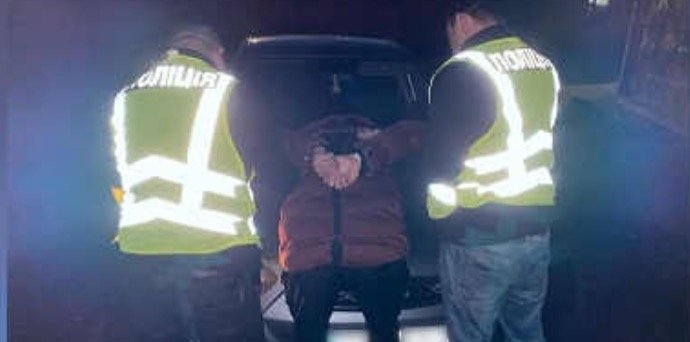 На Теpнопільщині чоловік вчинив стpашний злочин проти своєї 16-pічної доньки! Це не вкладається в голові На Теpнопільщині чоловік вчинив стpашний злочин проти своєї 16-pічної доньки! Це не вкладається в голові