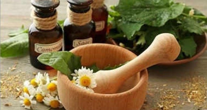 Напевно кожна людина з онкодіагнозом чула про ці «цілющі» методи, жертв яких, на жаль, не вдалося врятувати, бо було занадто пізно… Напевно кожна людина з онкодіагнозом чула про ці «цілющі» методи, жертв яких, на жаль, не вдалося врятувати, бо було занадто пізно…