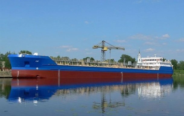 Морський дрон з 450 кг вибухівки: Підрив російського танкера у Керченській протоці був спецоперацією СБУ та ВМС. З’явилось відео удару Морський дрон з 450 кг вибухівки: Підрив російського танкера у Керченській протоці був спецоперацією СБУ та ВМС. З’явилось відео удару