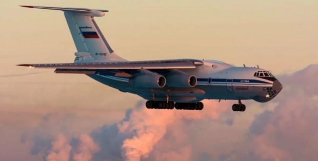 Більше ніж літаки: Українські експерти оцінили шкоду від ударів по аеродрому під Псковом Більше ніж літаки: Українські експерти оцінили шкоду від ударів по аеродрому під Псковом