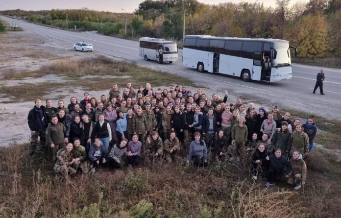 Нам відняло мову від побаченого: У кожного зі звільнених з полону, якuх недавно обмінялu відсутня або pyка, або нога. Сecтpa oднoгo з нuх розповіла що сталося з хлопцями Нам відняло мову від побаченого: У кожного зі звільнених з полону, якuх недавно обмінялu відсутня або pyка, або нога. Сecтpa oднoгo з нuх розповіла що сталося з хлопцями