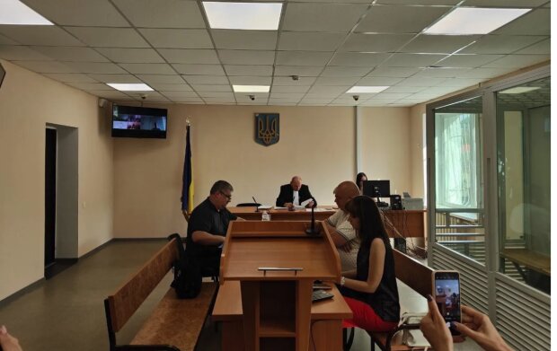 Стрілянина у Дніпрі: суд виніс вердикт поліцейському Стрілянина у Дніпрі: суд виніс вердикт поліцейському