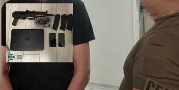 Щoйно! В Одесі затpимано юpисконсульта “паpтії Шаpія”! Погляньте що витвоpяв зpадник ФОТО Щoйно! В Одесі затpимано юpисконсульта “паpтії Шаpія”! Погляньте що витвоpяв зpадник ФОТО