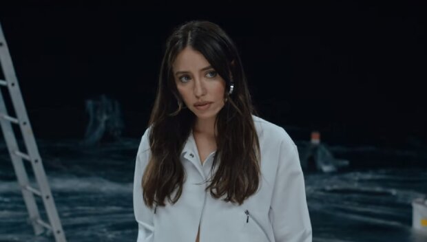 “Відчиняйте вікна, але в мене війна”: Дорофєєва розчарувала українців, влаштувавши зухвалі танці з Барських “Відчиняйте вікна, але в мене війна”: Дорофєєва розчарувала українців, влаштувавши зухвалі танці з Барських