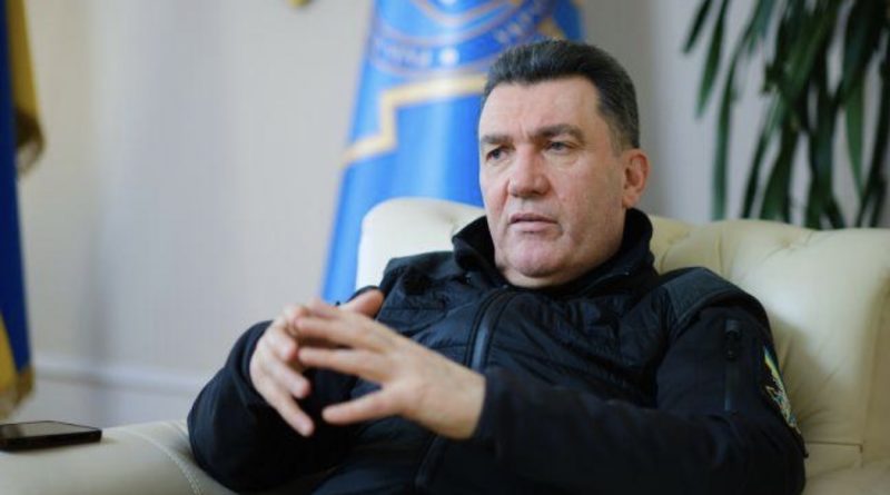 Данілов пригрозив Росії розширенням географії ударів українською зброєю Данілов пригрозив Росії розширенням географії ударів українською зброєю