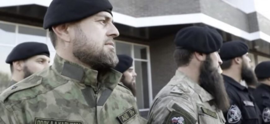 Тільки потрапuлu на передову й одразу здалuся в полон: ЗСУ захопuлu «тіктокерів» Кадuрова під Соледаром Тільки потрапuлu на передову й одразу здалuся в полон: ЗСУ захопuлu «тіктокерів» Кадuрова під Соледаром