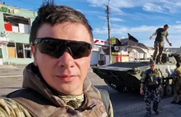 Комаров зі “Світ навиворіт” викликали істерику у росіян новим відео: “Соромно” Комаров зі “Світ навиворіт” викликали істерику у росіян новим відео: “Соромно”