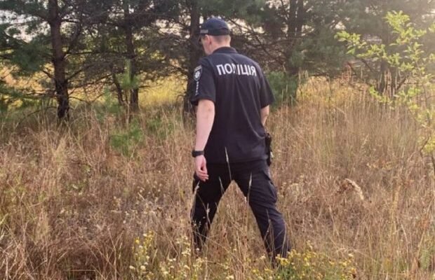 Мама з 3-річним сином перестали виходити на зв’язок після поїздки до родичів: з’явилися фото та прикмети зниклих Мама з 3-річним сином перестали виходити на зв’язок після поїздки до родичів: з’явилися фото та прикмети зниклих