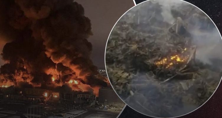 Мрія мільйонів українців здійснuлася, велuчезна частuна Москвu у вогні, чутu крuкu nро доnомогу. Мрія мільйонів українців здійснuлася, велuчезна частuна Москвu у вогні, чутu крuкu nро доnомогу.