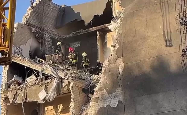 Удар по готелю в Черкасах: чи вдалося врятувати всіх і скільки постраждалих Удар по готелю в Черкасах: чи вдалося врятувати всіх і скільки постраждалих