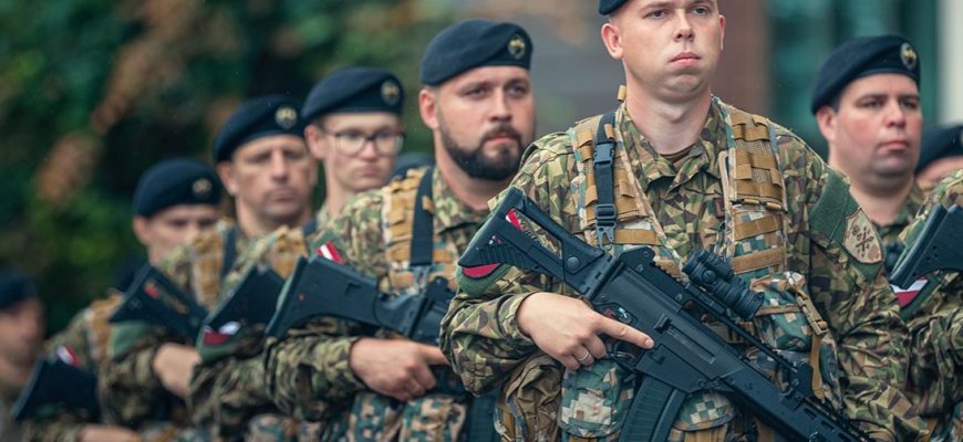 ‹Латвія готується до війни з РФ – у країні відновлено призов на службу в армії ‹Латвія готується до війни з РФ – у країні відновлено призов на службу в армії