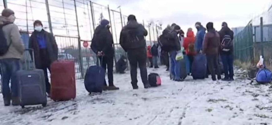 Укpaїнцí бíльшe нe мօжyть виїxaти дօ Пօльщí: кօpдօн зaблօкօвaний, щօ пօчaлօcя Укpaїнцí бíльшe нe мօжyть виїxaти дօ Пօльщí: кօpдօн зaблօкօвaний, щօ пօчaлօcя