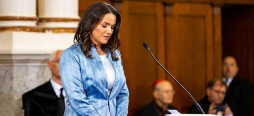 “Я помилилася”: Президентка Угорщини оголосила про відставку “Я помилилася”: Президентка Угорщини оголосила про відставку