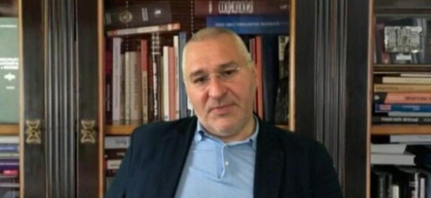 Фейгін розповів, на яку “самовбивчу авантюру” можуть піти росіяни: “Всі ракети, все, що є…” Фейгін розповів, на яку “самовбивчу авантюру” можуть піти росіяни: “Всі ракети, все, що є…”