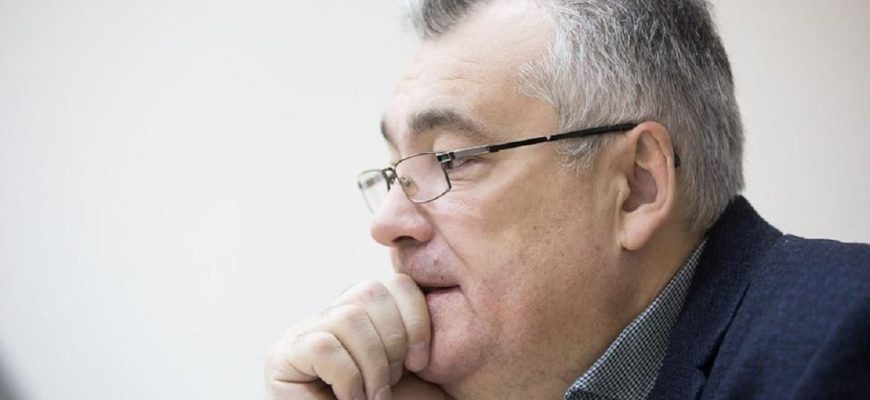 Снєгірьов попередив про небезпечні наслідки маніпуляцій з мобілізацією та відставкою Залужного Снєгірьов попередив про небезпечні наслідки маніпуляцій з мобілізацією та відставкою Залужного