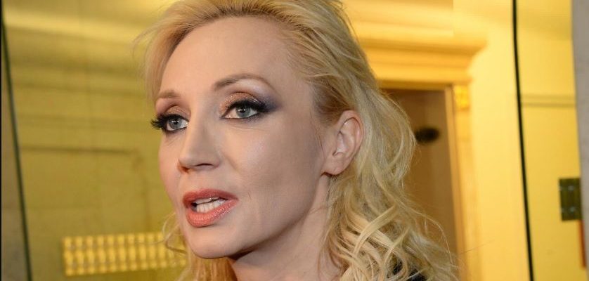 У Росії масово скасовують концерти Орбакайте: причина здивувала соцмережі У Росії масово скасовують концерти Орбакайте: причина здивувала соцмережі