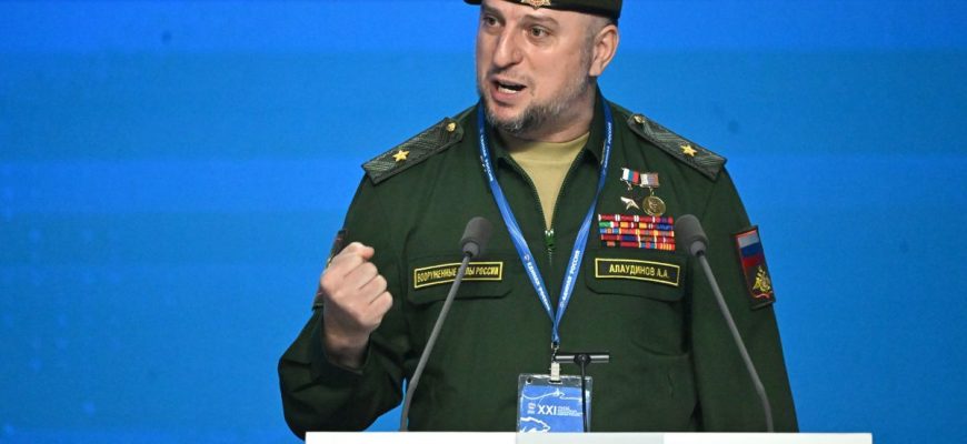 В “Ахматі” Кадирова назвали “фашистами” бойовиків ДШРГ “Русич”: подробиці конфлікту В “Ахматі” Кадирова назвали “фашистами” бойовиків ДШРГ “Русич”: подробиці конфлікту