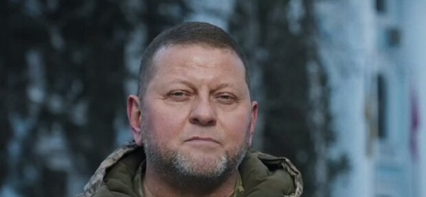 Однокласники розповіли, який Залужний насправді та пригадали його шкільні роки: “Виділявся серед інших” Однокласники розповіли, який Залужний насправді та пригадали його шкільні роки: “Виділявся серед інших”