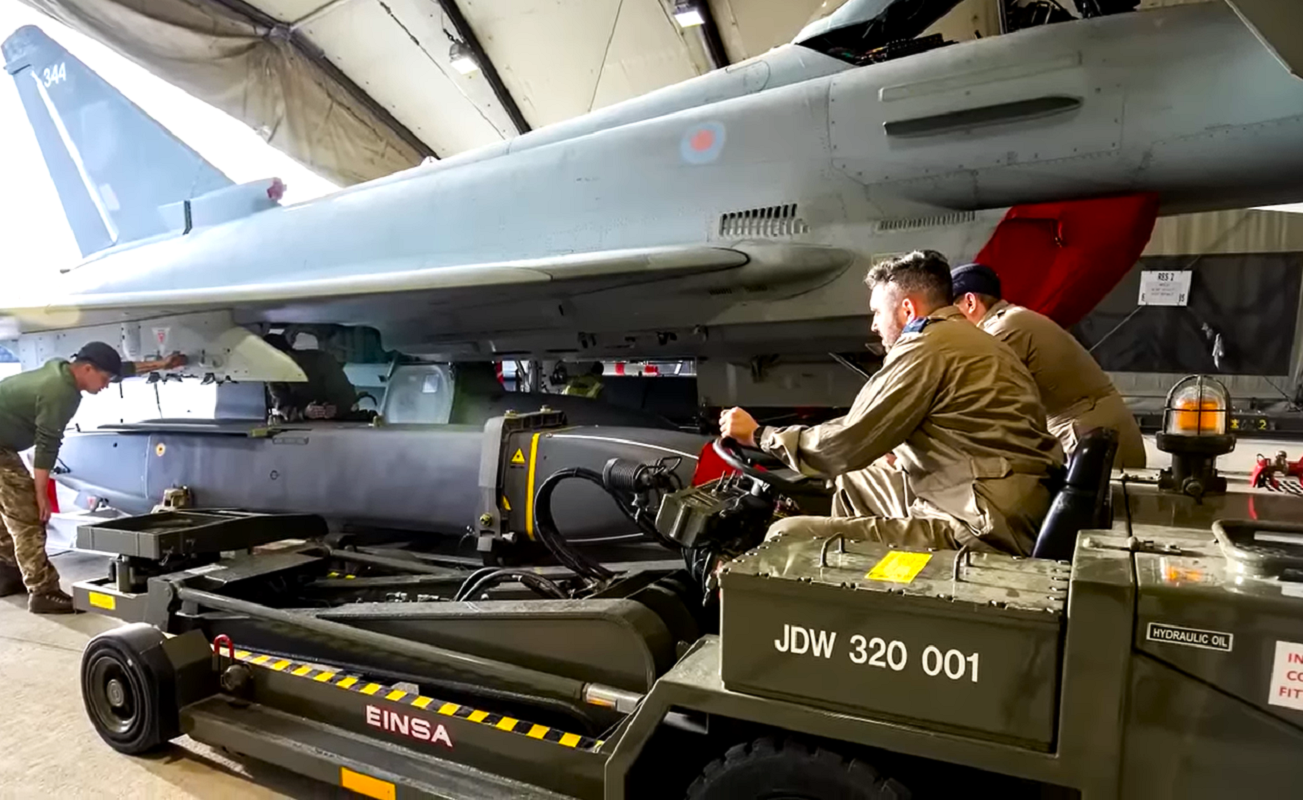 У кремлі завили: Україна одержує від США потужну зброю – рф палатиме У кремлі завили: Україна одержує від США потужну зброю – рф палатиме