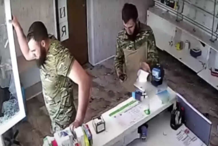 “ЗСУ не було, але все розграбовано”, – мешканці Курщини поскаржилися Путіну на російську армію мародерів – “ЗСУ не було, але все розграбовано”, – мешканці Курщини поскаржилися Путіну на російську армію мародерів –