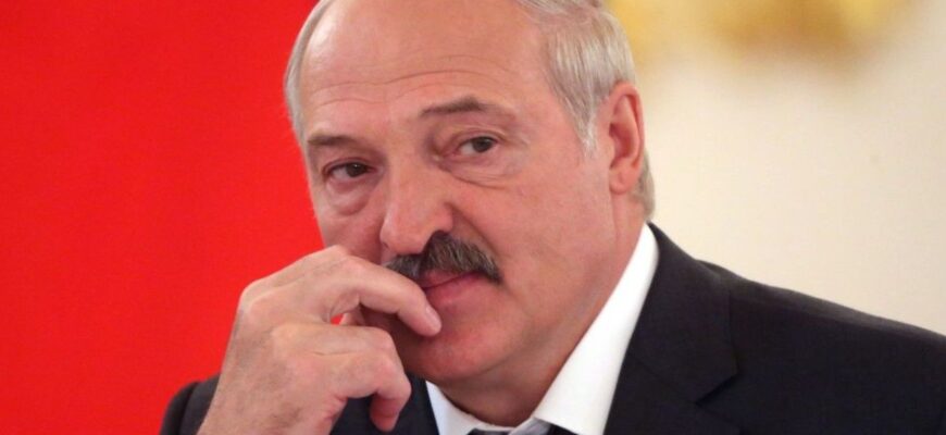 “Можуть ухвалити такі рішення”, – Лукашенко боїться втратити половину Білорусі після переговорів щодо України – “Можуть ухвалити такі рішення”, – Лукашенко боїться втратити половину Білорусі після переговорів щодо України –