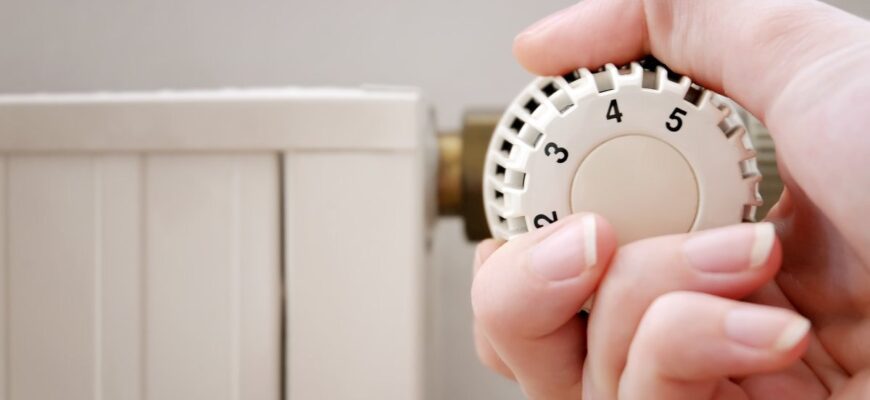 Українців попередили: по опаленню готують нові правила, хто скільки заплатить Українців попередили: по опаленню готують нові правила, хто скільки заплатить