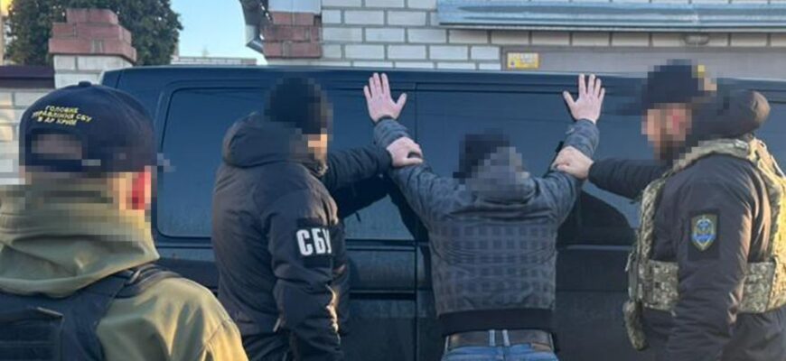 Затримано охоронця російської в’язниці у Херсоні, де тримали активістів опору, – СБУ Затримано охоронця російської в’язниці у Херсоні, де тримали активістів опору, – СБУ