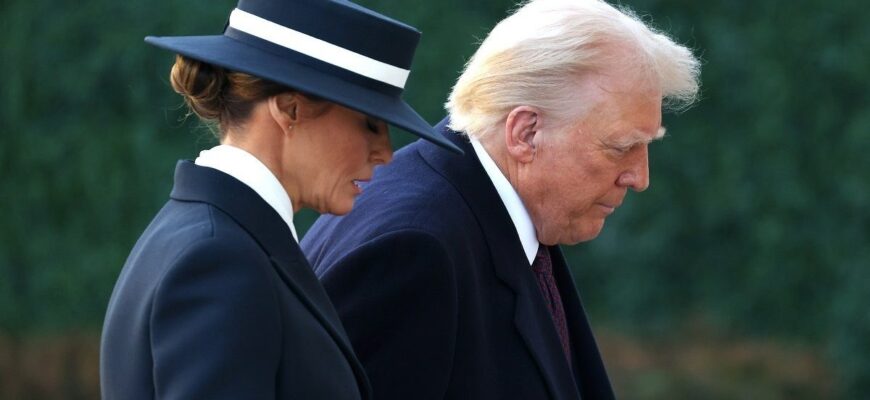 Як виглядала Меланія до весілля з Трампом: рідкісні фото Як виглядала Меланія до весілля з Трампом: рідкісні фото