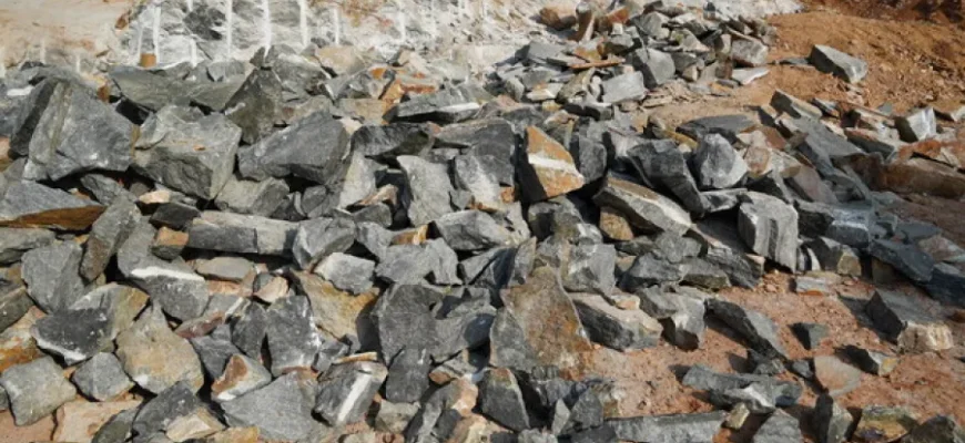 «Глава ДНР» заявив про захоплення родовищ літію в Україні «Глава ДНР» заявив про захоплення родовищ літію в Україні