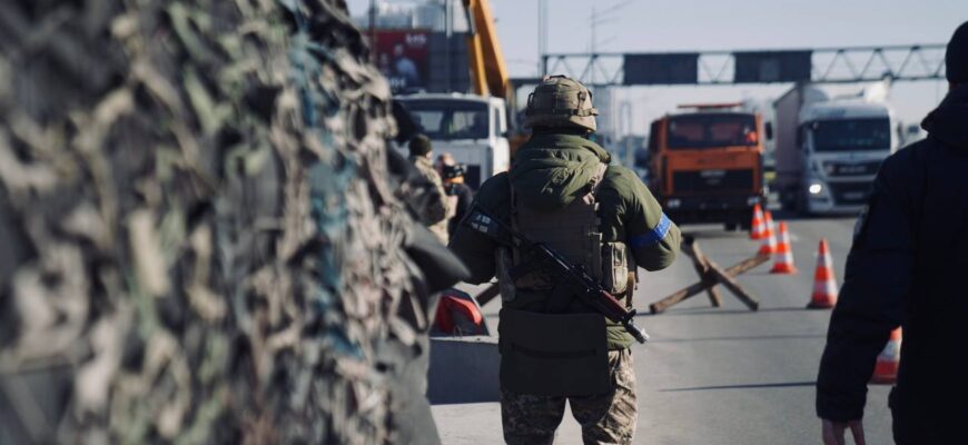 Ось це поворот: чи можуть тепер ТЦК перевіряти документи на блокпостах та на вулиці Ось це поворот: чи можуть тепер ТЦК перевіряти документи на блокпостах та на вулиці