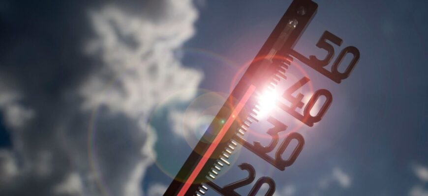 Україну накриє спека до +40°C: синоптики попереджають про температурні рекорди Україну накриє спека до +40°C: синоптики попереджають про температурні рекорди