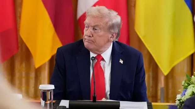 Пробиває дно: Рейтинг схвалення Трампа впав до нового мінімуму Пробиває дно: Рейтинг схвалення Трампа впав до нового мінімуму