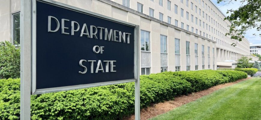 “Це не питання довіри… » – в Держдепі оцінили ймовірність зустрічі Трампа і Путіна “Це не питання довіри… » – в Держдепі оцінили ймовірність зустрічі Трампа і Путіна