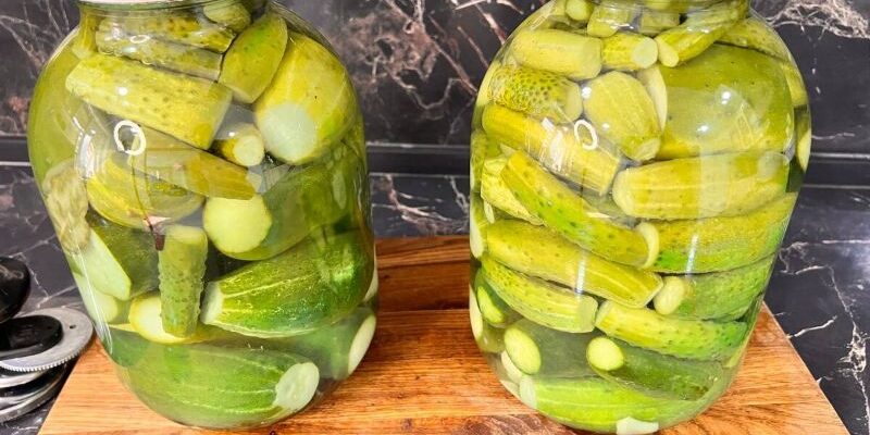 Рецепт консервування огірків у трилітрових банках Рецепт консервування огірків у трилітрових банках