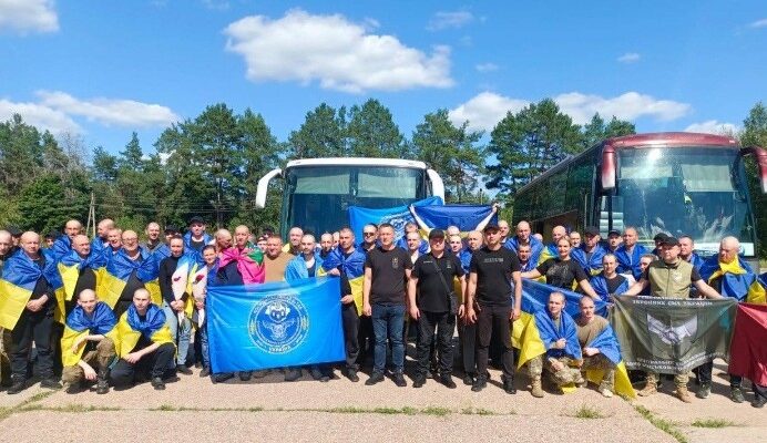 Відбувся черговий обмін: 84 українці повернулися додому, — Зеленський Відбувся черговий обмін: 84 українці повернулися додому, — Зеленський