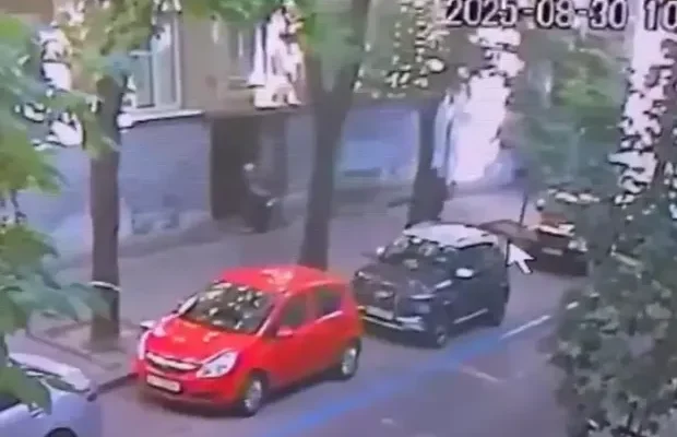 У мережу виклали відео з моментом вбивства Андрія Парубія У мережу виклали відео з моментом вбивства Андрія Парубія