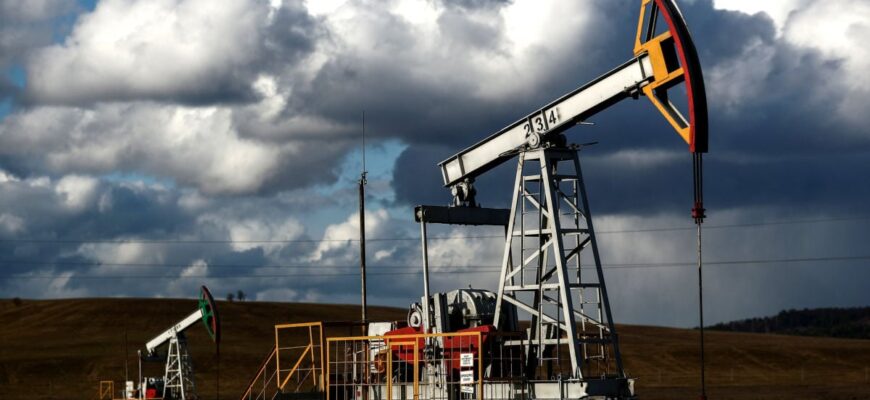 Два нафтові гіганти припинили постачання нафти до Індії – ЗМІ з’ясували причину Два нафтові гіганти припинили постачання нафти до Індії – ЗМІ з’ясували причину