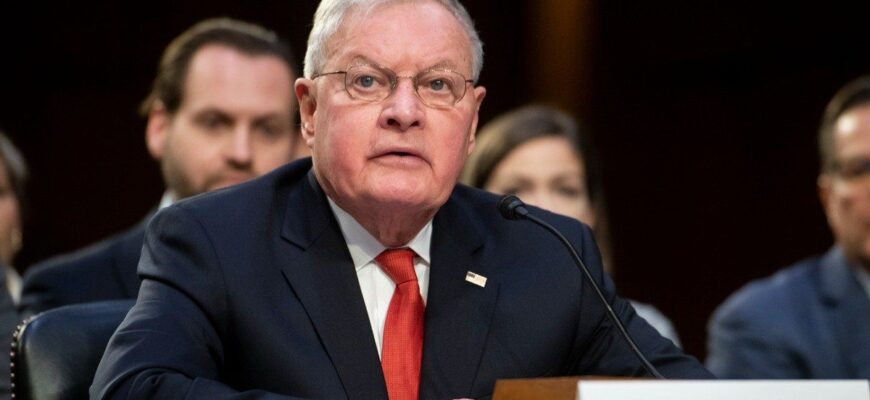 У Трампа попередили про ризик “виходу ситуації з-під контролю” після удару РФ по Кабміну України У Трампа попередили про ризик “виходу ситуації з-під контролю” після удару РФ по Кабміну України