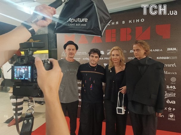 Творча група фільму «Малевич»