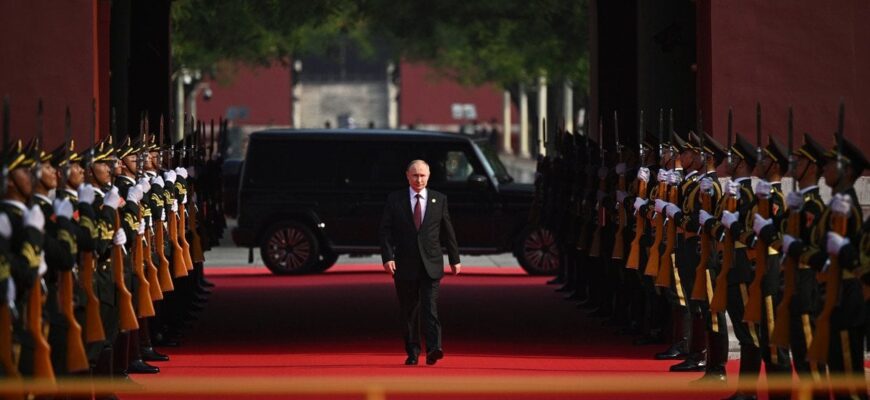 Союз дuктаторів у Пекіні: яке зухвале послання дав Путін Україні і світові Союз дuктаторів у Пекіні: яке зухвале послання дав Путін Україні і світові