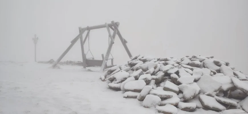 Випав сніг, вдарив мороз: у Карпати прийшла зима. Фото Випав сніг, вдарив мороз: у Карпати прийшла зима. Фото