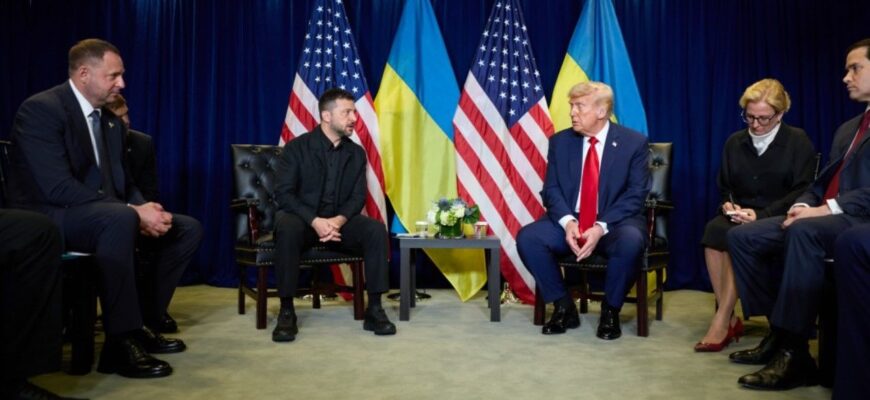 Контрнаступ замість поступок територій: Трамп зробив “запаморочливий” поворот по Україні – CNN Контрнаступ замість поступок територій: Трамп зробив “запаморочливий” поворот по Україні – CNN