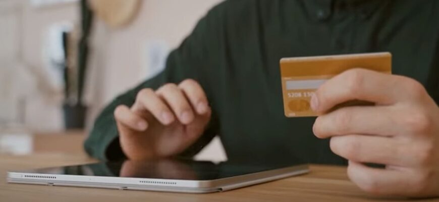 Нові правила НБУ: з 1 жовтня повністю змінюють перекази на карти Нові правила НБУ: з 1 жовтня повністю змінюють перекази на карти