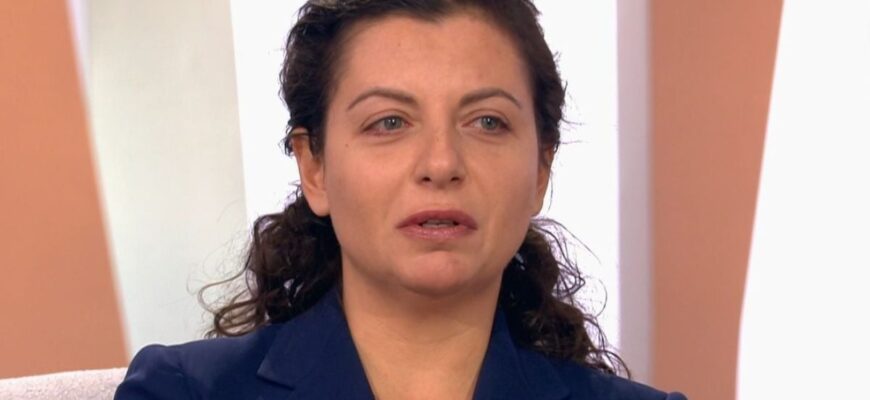 “У мене завтра операція”, – пропагандистка Сімоньян зробила зізнання про “страшну тяжку хворобу” “У мене завтра операція”, – пропагандистка Сімоньян зробила зізнання про “страшну тяжку хворобу”