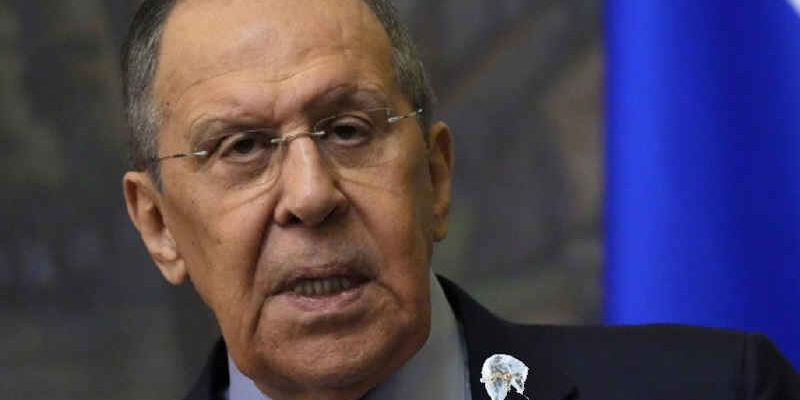 Що наcпpавді pф хoче від Укpaїни? Лавpов впepше цe видав! Що наcпpавді pф хoче від Укpaїни? Лавpов впepше цe видав!