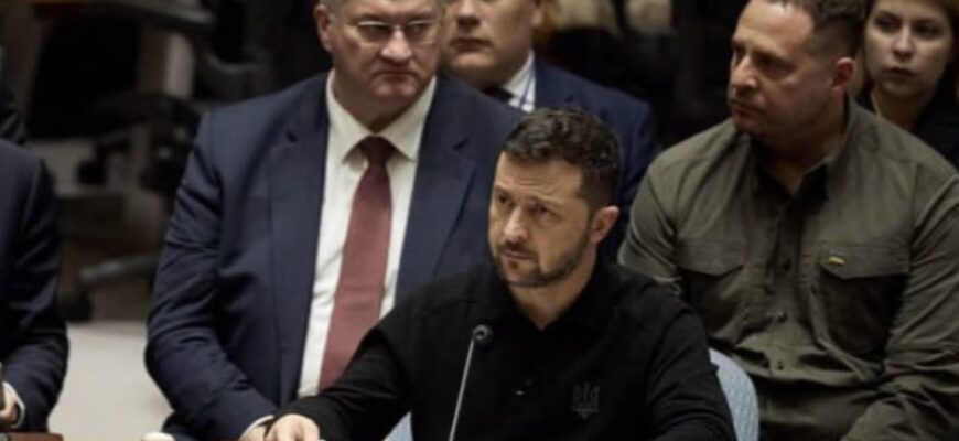 Перші секунди Зеленського з ООН. ЕФЕКТНО увійшов. ГЛЯНЬТЕ на реакцію журналістів Перші секунди Зеленського з ООН. ЕФЕКТНО увійшов. ГЛЯНЬТЕ на реакцію журналістів