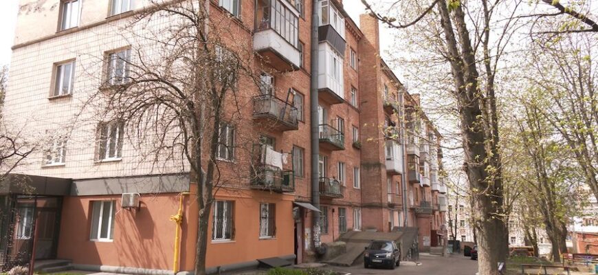 Цегляні будинки: як правильно сховатися під час обстрілу Цегляні будинки: як правильно сховатися під час обстрілу